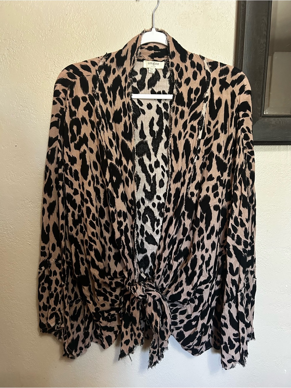 Umgee Black and Tan Leopard-Print Open Front Top